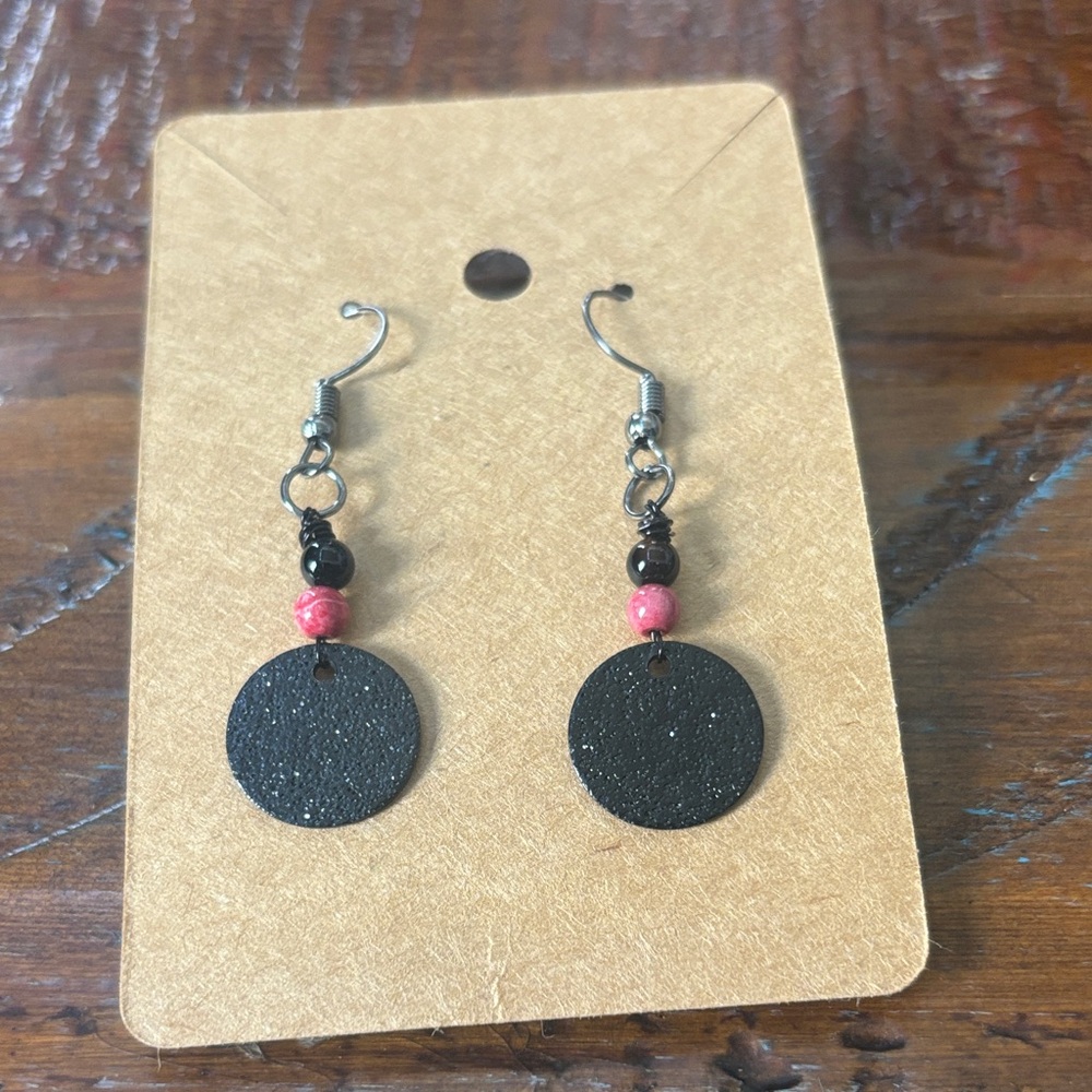 Elegant Black and Red Dangle Earrings